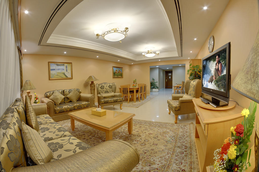 Deira Suites Deluxe Hotel Suites Dubai Exterior foto